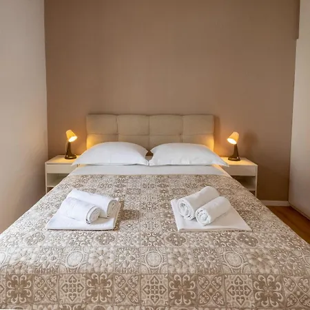 Gianni Apartment *